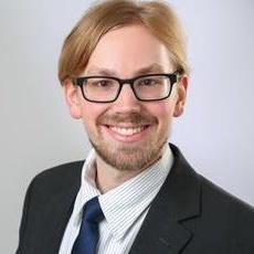 Dr. Nicolas Großmann